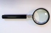Лупа с рукояткой(стелянная линза) диаметр 50 мм, 4-х кратная/ LEUCHTTURM