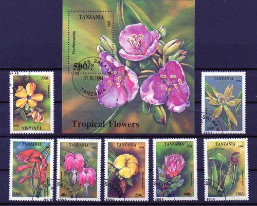 Тропические цвета. Набор марок. Танзания